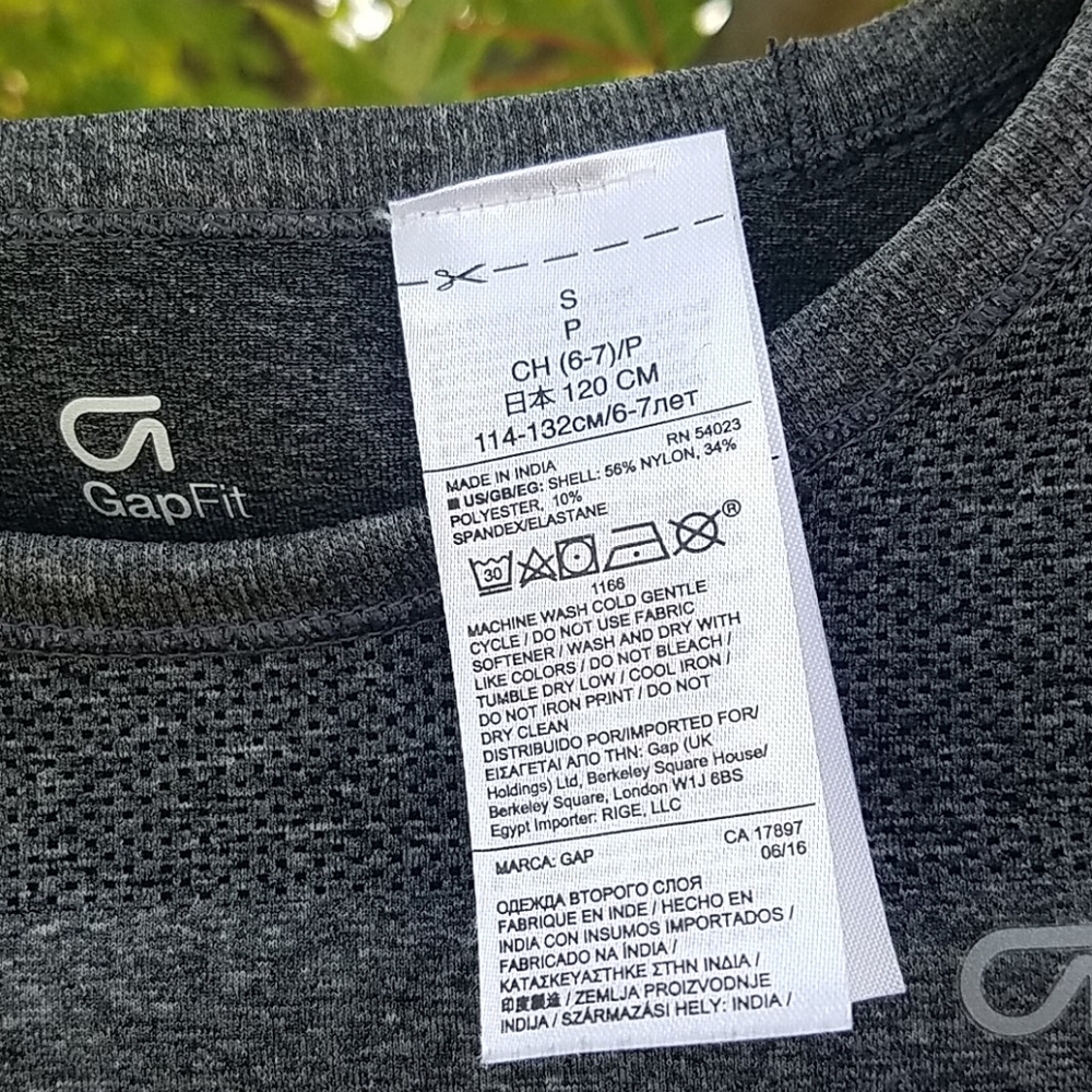 Gap fit size small heather gray long sleeve thumb holes - Picture 5 of 5